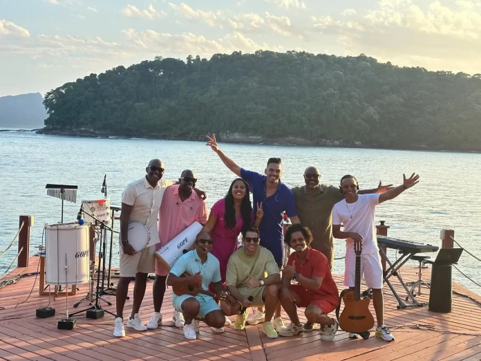 Ninguém Explica Deus