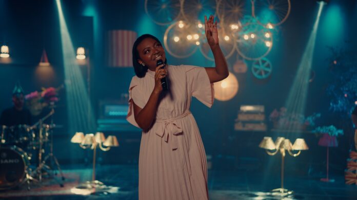 Cantora gospel Jéssica Madeireira. Foto: Divulgação.