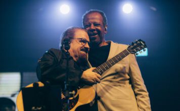 Asaph Borba abre as comemorações dos 50 anos de carreira com dueto com Adhemar de Campos