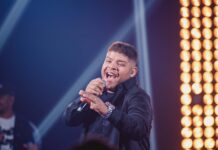 Kleber Nascimento lança EP “Mora em Mim” com sonoridade nordestina e mensagem de restauração O cantor e compositor Kleber Nascimento. Foto: Terra Produções.