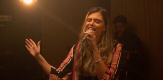 Gabi Freitas lança “Dançar em Meio à Chuva”, seu primeiro single autoral