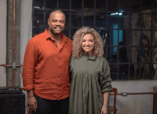 Arianne lança dueto com Weslei Santos no clássico “Teus Altares”