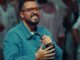 Isaías Saad lança “Todas as Coisas / Tudo Entregarei”, um convite à confiança plena em Deus