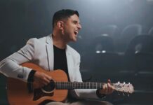 Da música à liderança: Éder Carvalho revela bastidores de sua trajetória em documentário O pastor e cantor Éder Carvalho. Foto: Divulgação.