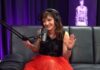 Flyleaf: Lacey Sturm explica origem do nome da banda Lacey Sturm contou no Garza Podcast que o nome Flyleaf vem de uma expressão ligada aos livros e representa um momento de clareza antes e depois de uma história.