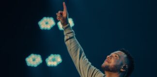Nilson Junior lança “Carpinteiro” e conduz o público à cruz, onde o maior ato de amor mudou tudo