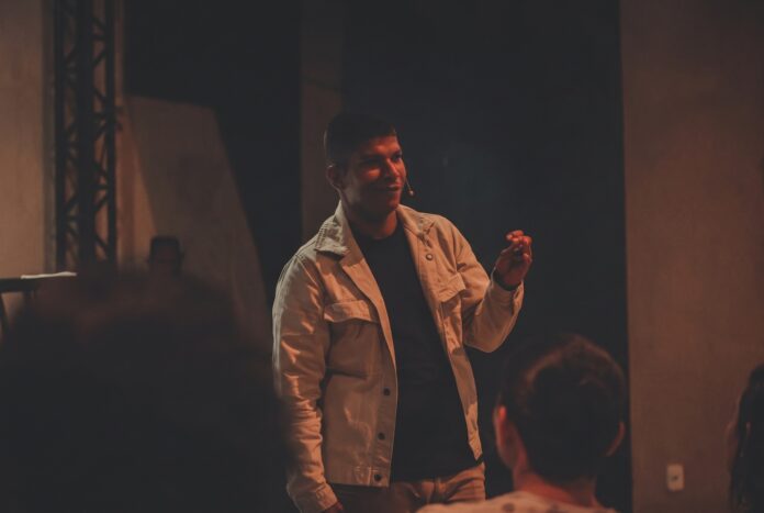 O pastor Marcos Jr., da Comunidade Aljava. Foto: Divulgação.