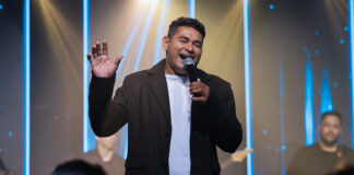 “Me Gastarei em Teu Altar”: Jorge Sepulcro apresenta novo single pela Todah Experience O cantor Jorge Sepulcro. Foto: Todah Experience.